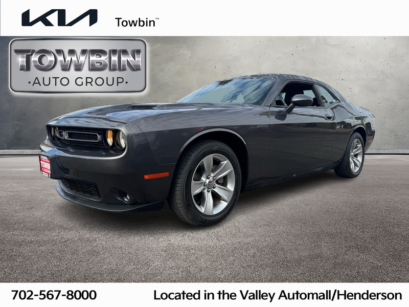 2021 Dodge Challenger SXT's photo