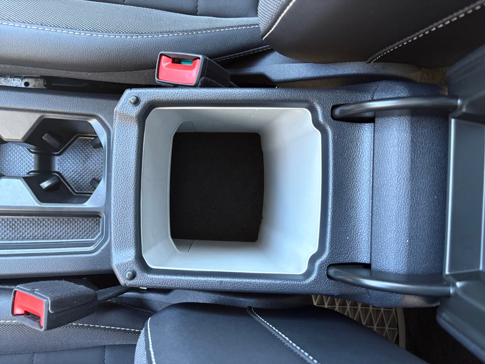 2022 Volkswagen Taos SE photo 14