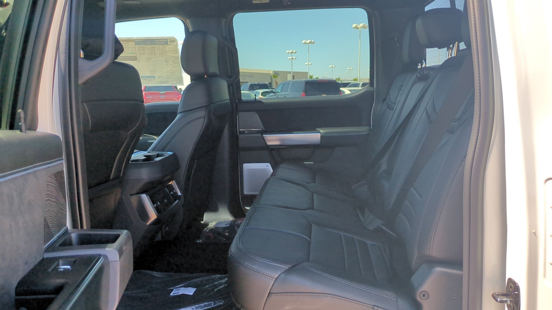 2025 Ford F-250 Platinum photo 10
