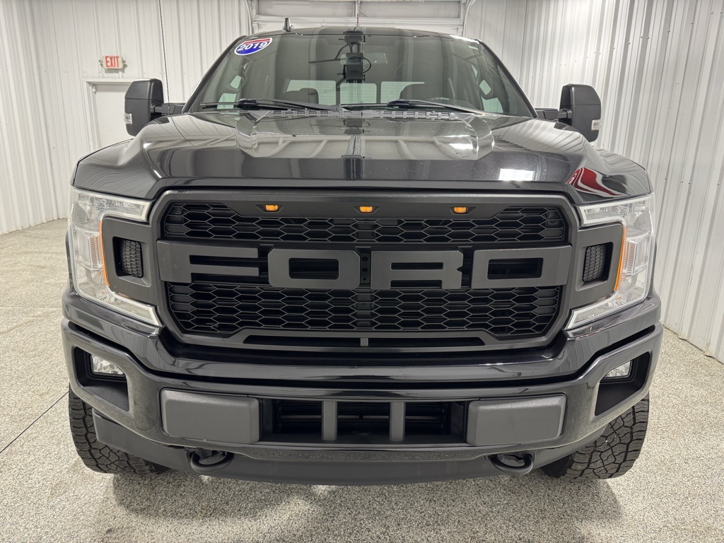 2019 Ford F-150 XLT photo 4