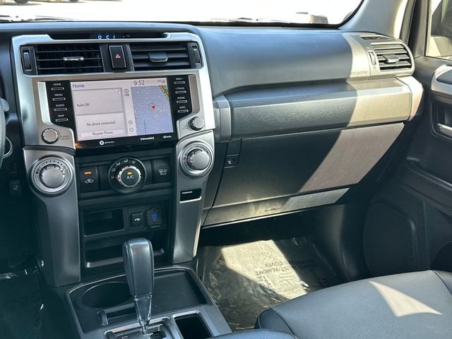 2023 Toyota 4Runner SR5 Premium photo 20