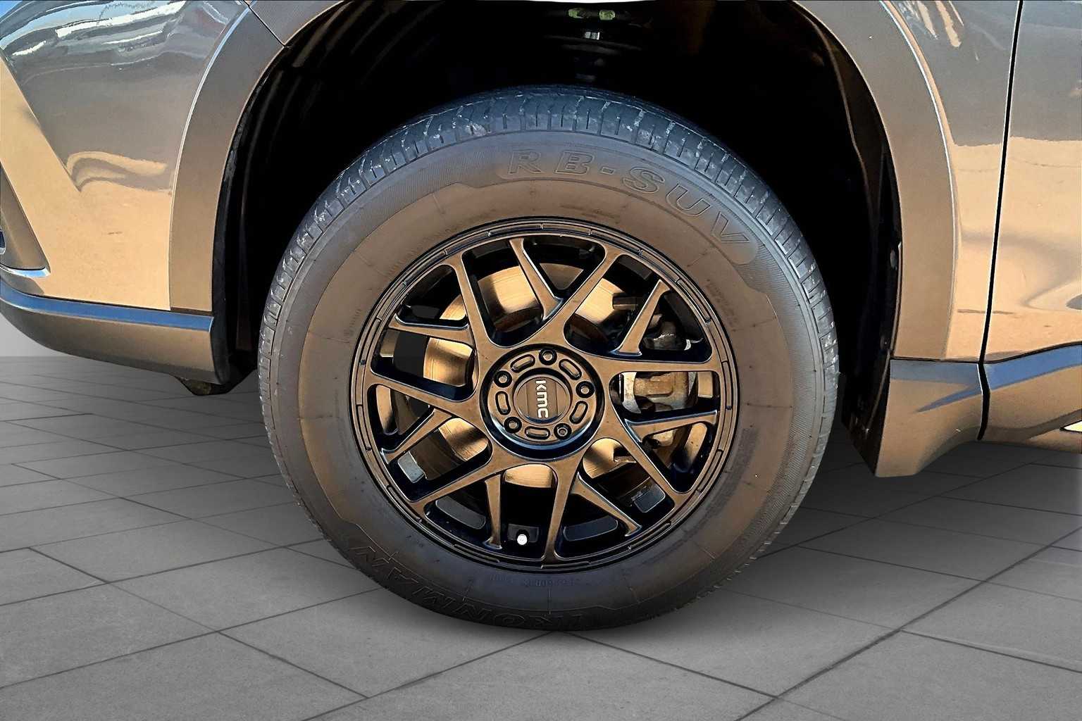 2021 Subaru Ascent Limited photo 10