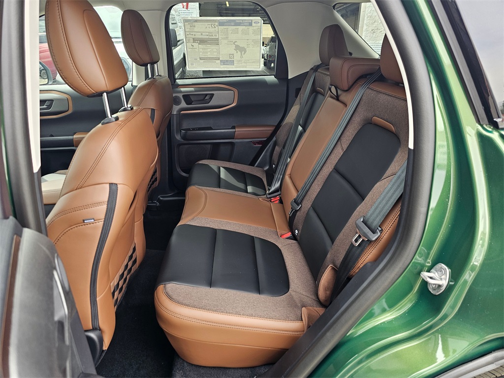2025 Ford Bronco Sport Outer Banks photo 17
