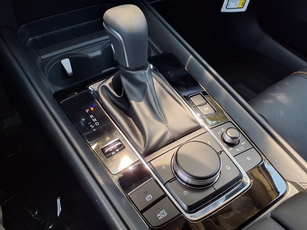 2025 Mazda CX-50 Premium Plus photo 11