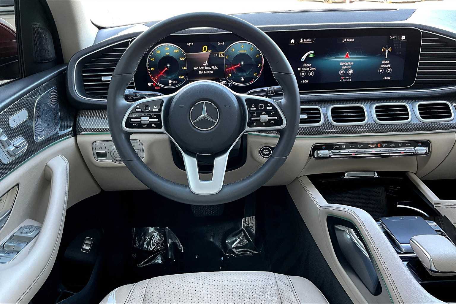 2020 Mercedes Benz GLE 350 4MATIC photo 4
