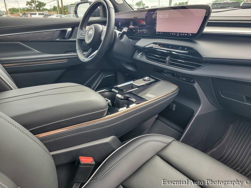2025 BUICK ENCLAVE - Image 21