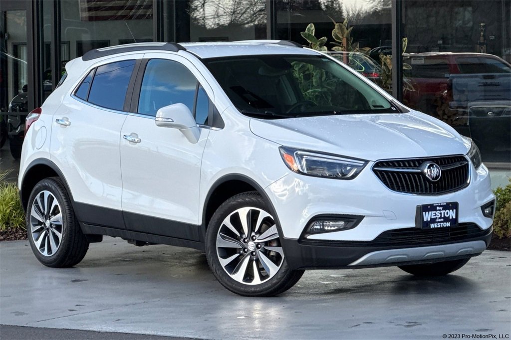 2020 Buick Encore Essence's photo