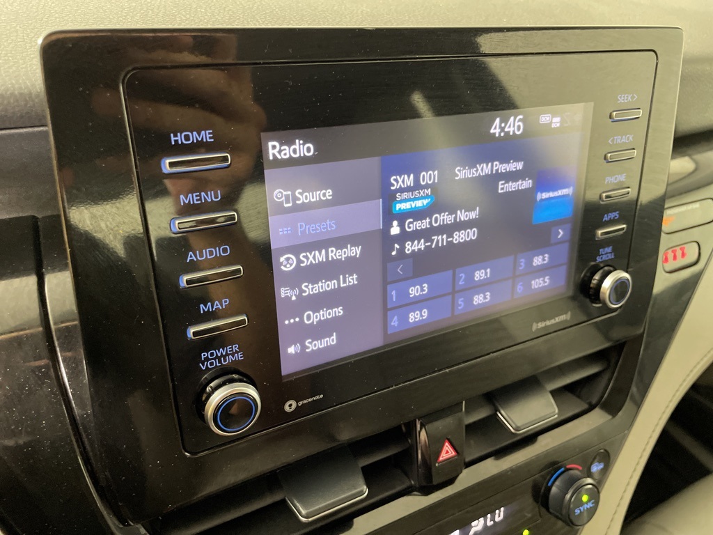 2023 Toyota Camry SE photo 21