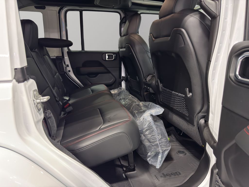 2025 Jeep Wrangler Rubicon X photo 8