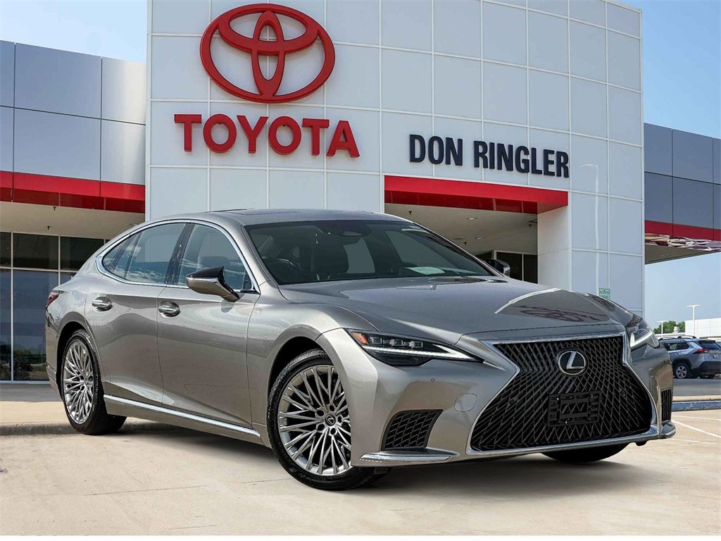 2025 Lexus LS Base's photo