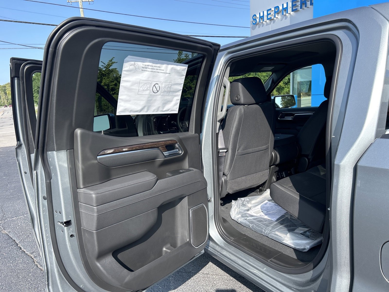 2026 Gmc Sierra 1500 SLE photo 24
