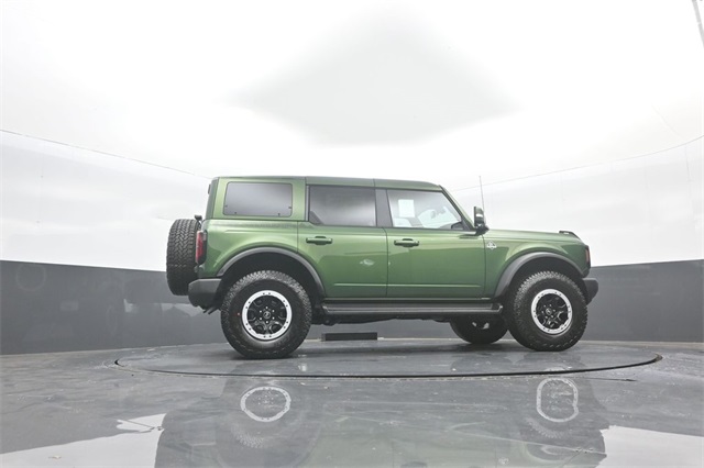 2025 Ford Bronco Outer Banks photo 32