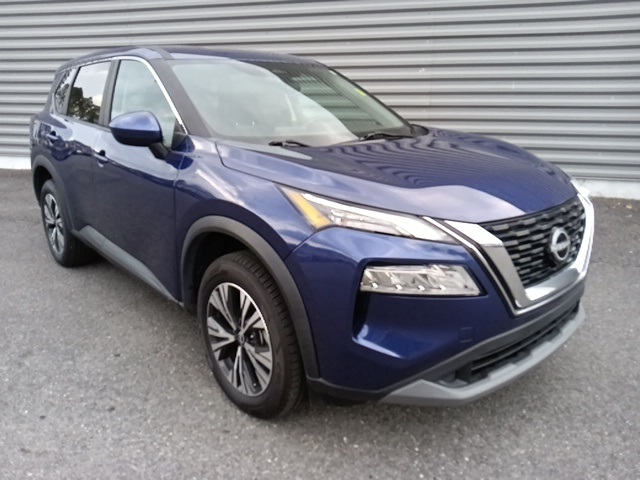 2023 Nissan Rogue SV's photo