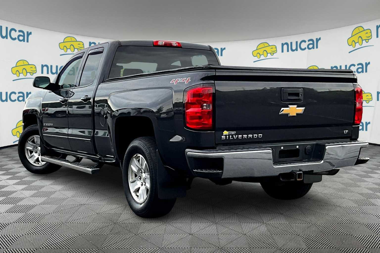 2016 Chevrolet Silverado 1500 LT photo 4