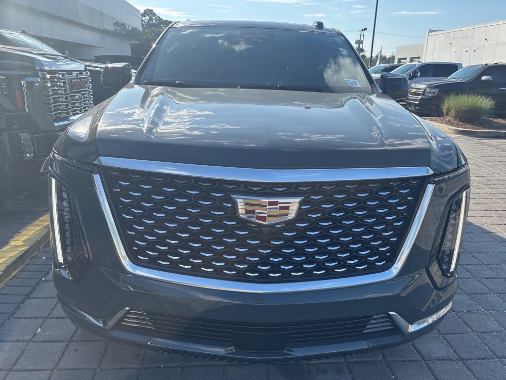 2025 Cadillac Escalade Premium Luxury photo 9