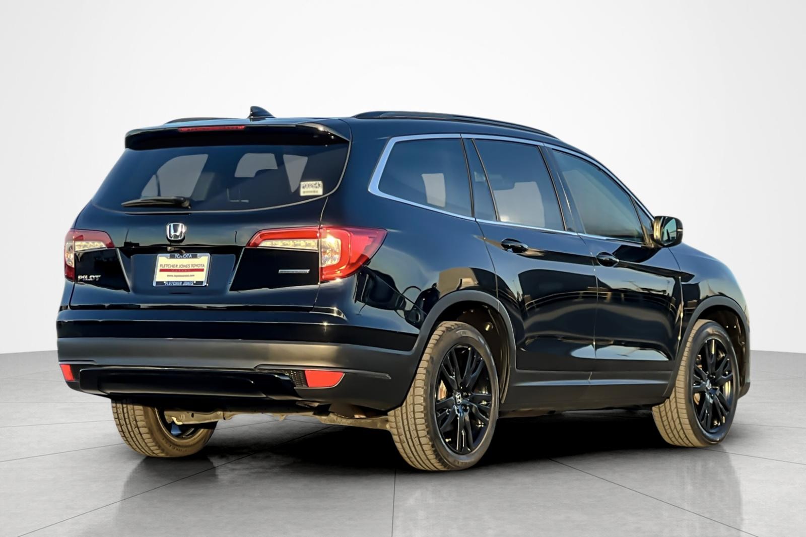 2021 Honda Pilot Special Edition photo 4