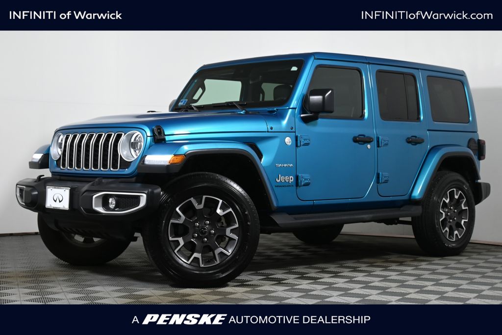 2024 Jeep Wrangler 4-Door Sahara's photo