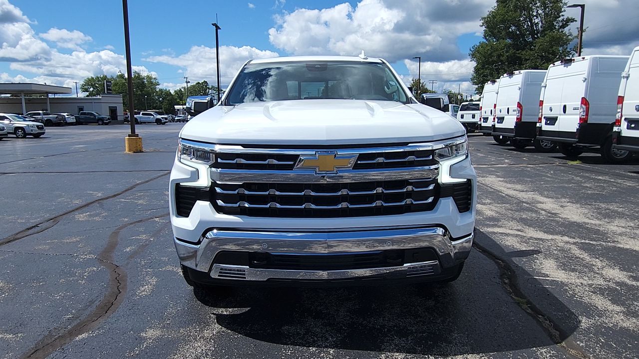 2024 Chevrolet Silverado 1500 LTZ photo 3