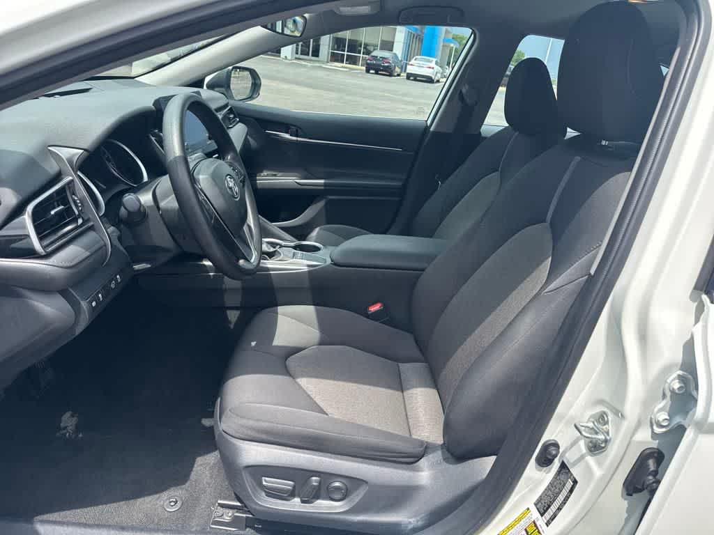 2024 Toyota Camry LE photo 9