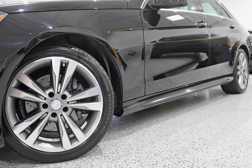 2016 Mercedes Benz E 350 4MATIC photo 3