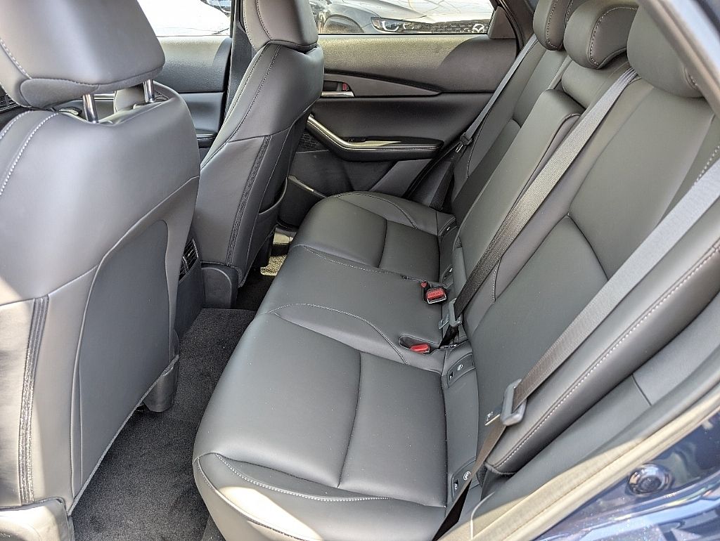 2025 Mazda CX-30 2.5 S Preferred photo 18