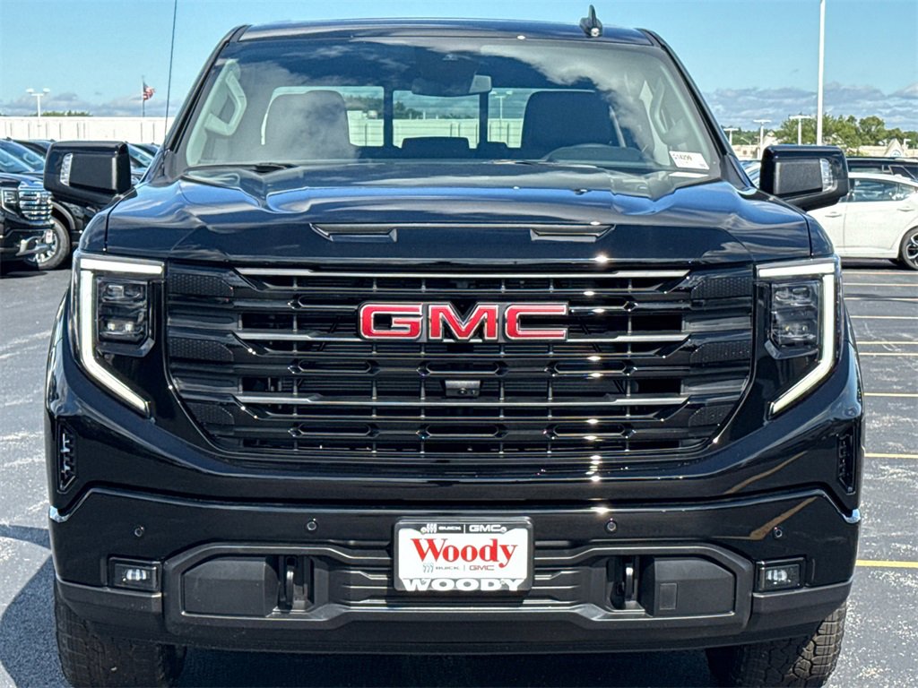2026 GMC SIERRA - Image 2