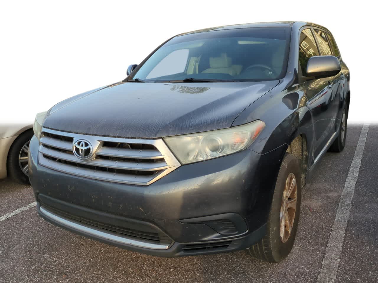 2013 Toyota Highlander Plus's photo