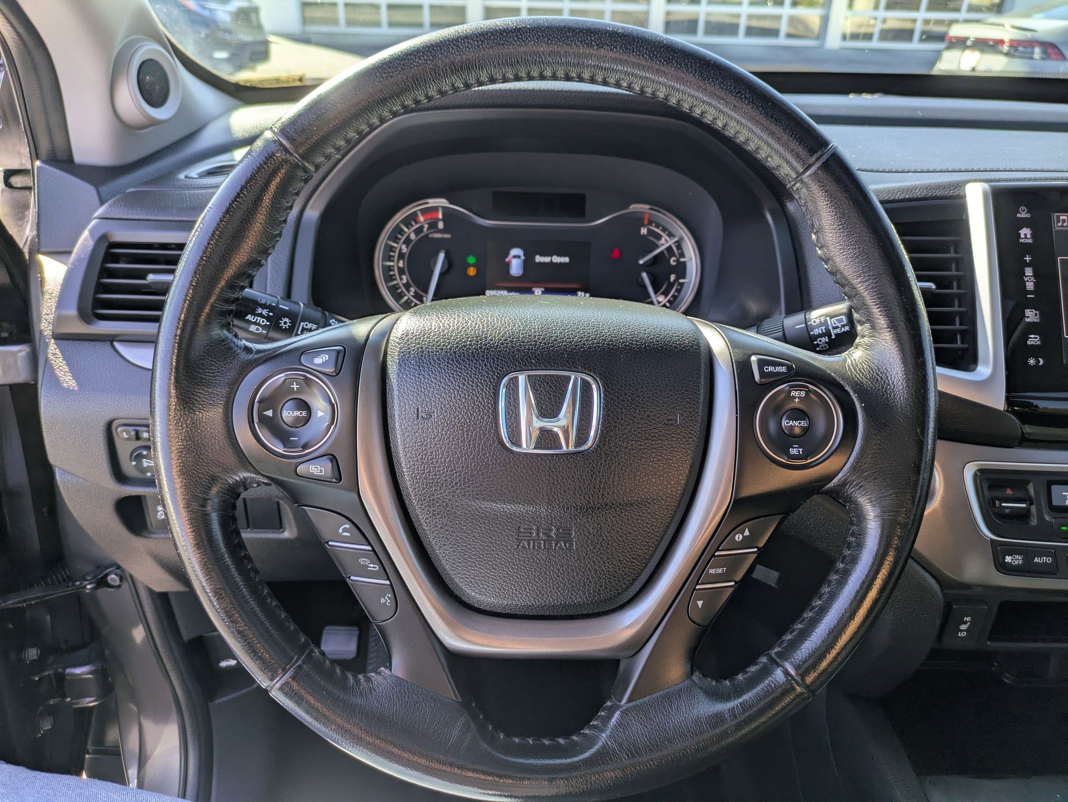 2017 Honda Pilot EX-L photo 14