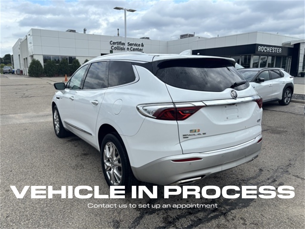 2023 Buick Enclave Essence photo 3