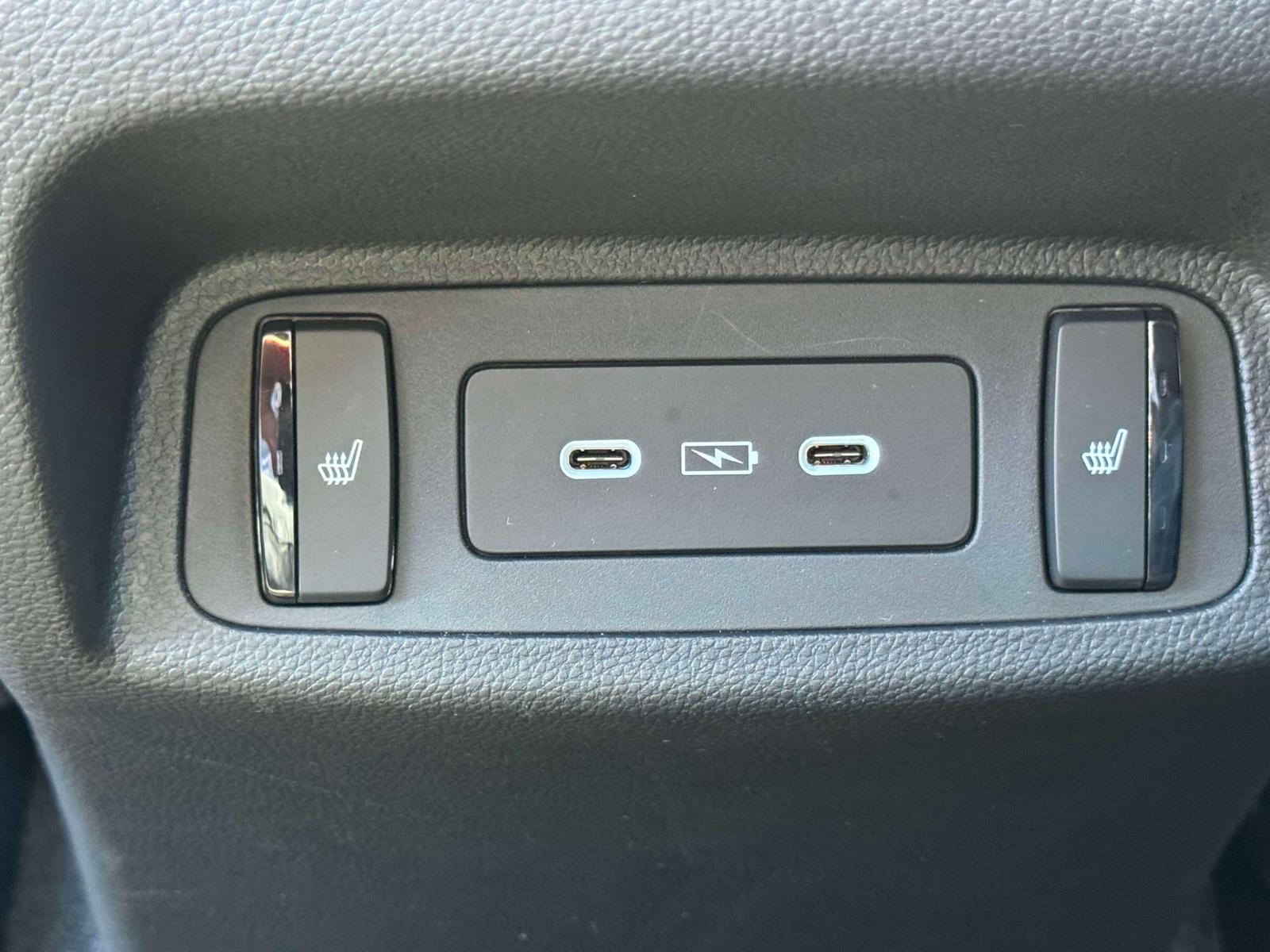 2025 Acura RDX A-Spec Advance photo 11