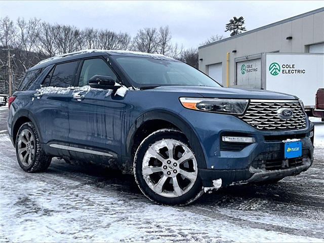 2020 Ford Explorer Platinum's photo