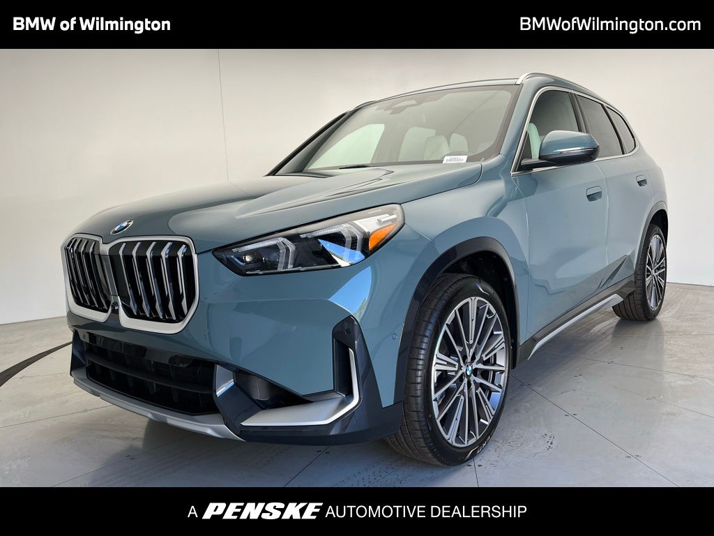 2026 BMW X1 28i's photo