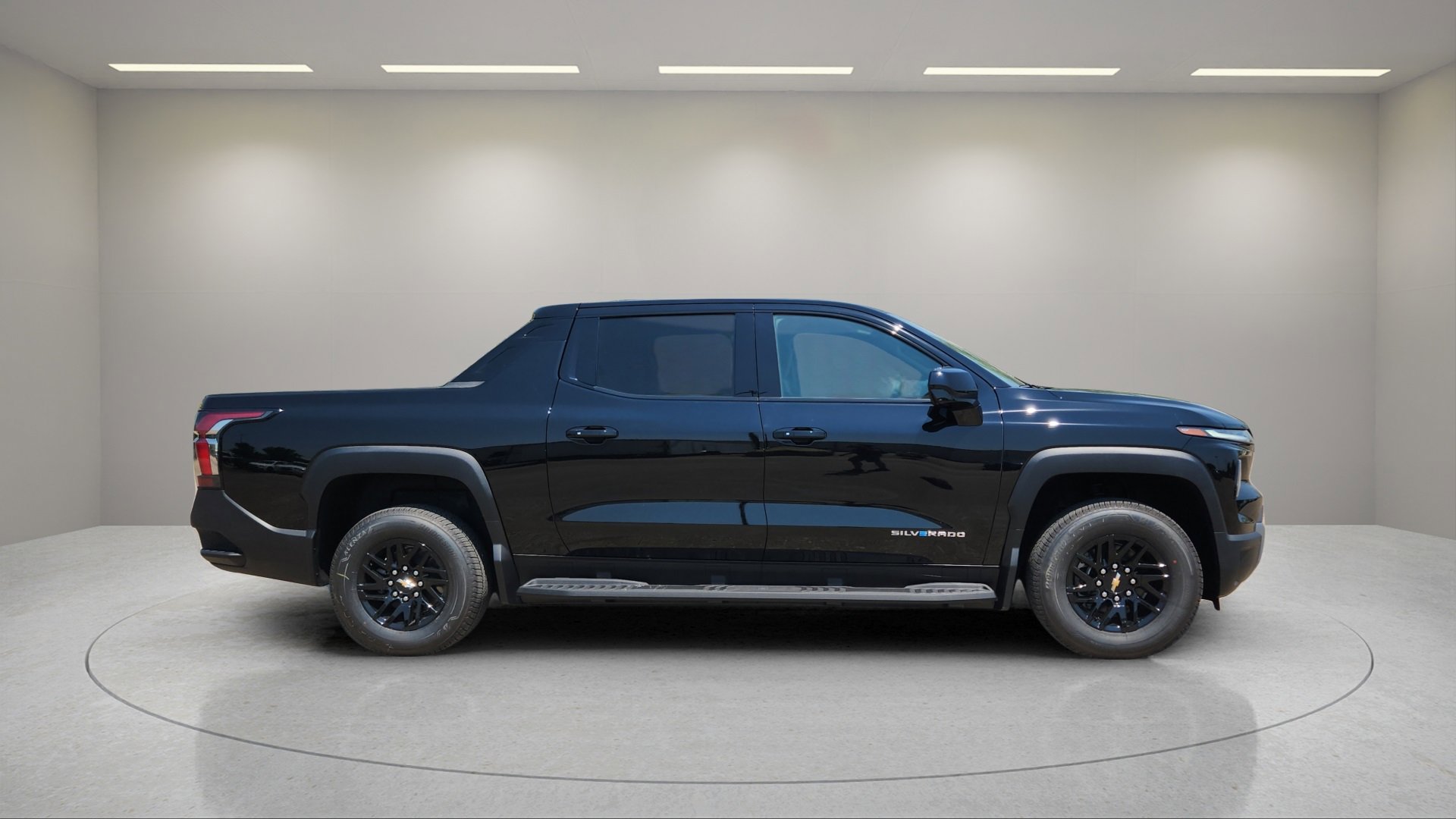 2026 Chevrolet Silverado EV LT photo 2