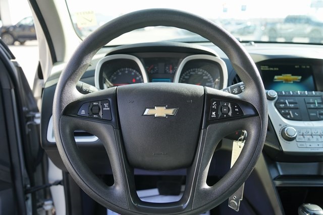 2017 CHEVROLET EQUINOX - Image 20