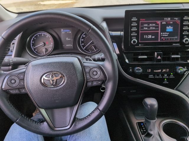 2023 Toyota Camry SE photo 11