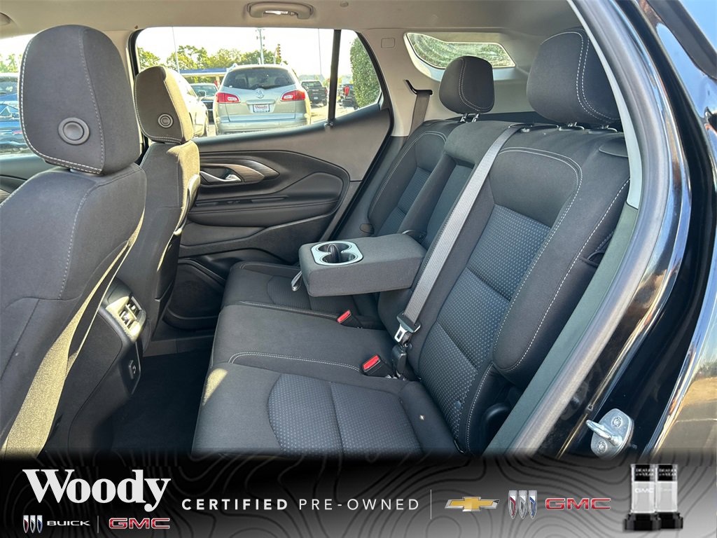 2022 Gmc Terrain SLE photo 32
