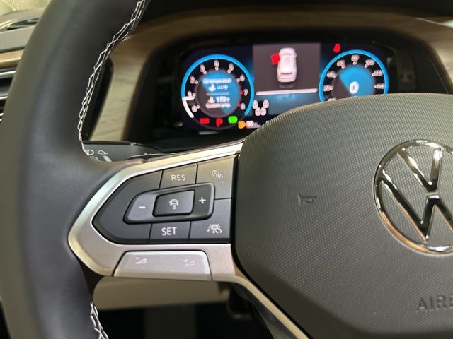 2026 Volkswagen Atlas SE Technology photo 14