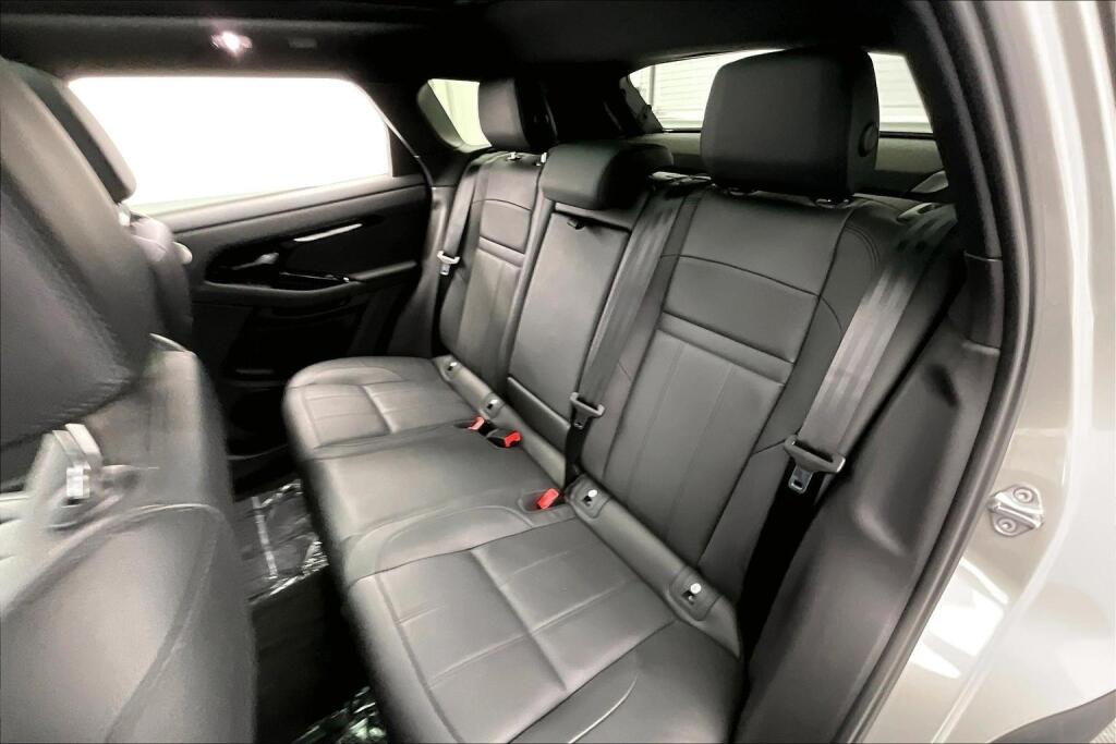 2025 Land Rover Range Rover Evoque Dynamic SE photo 11