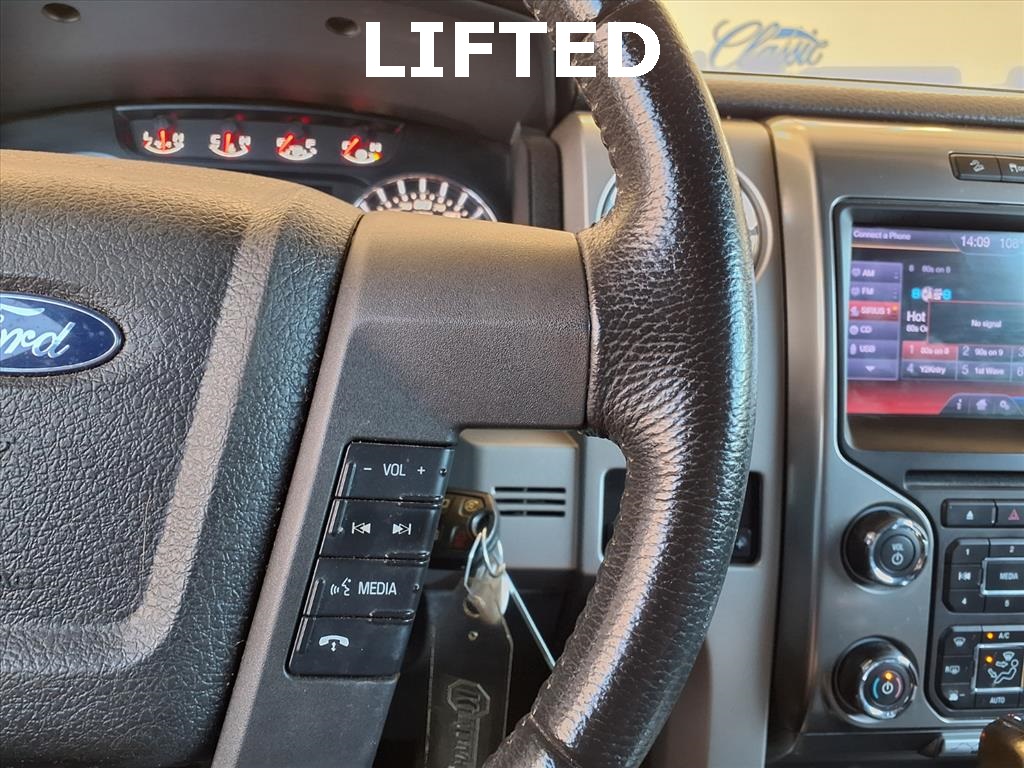 2013 Ford F-150 FX4 photo 16