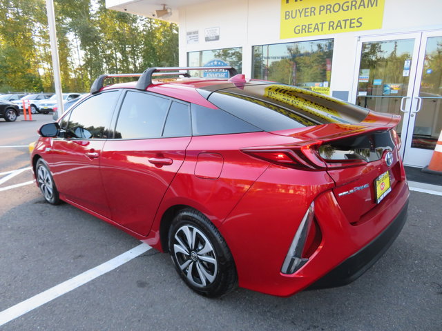 2017 Toyota Prius Prime Three Four photo 3