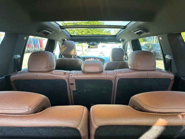 2026 Mercedes Benz GLS 450 4MATIC photo 41