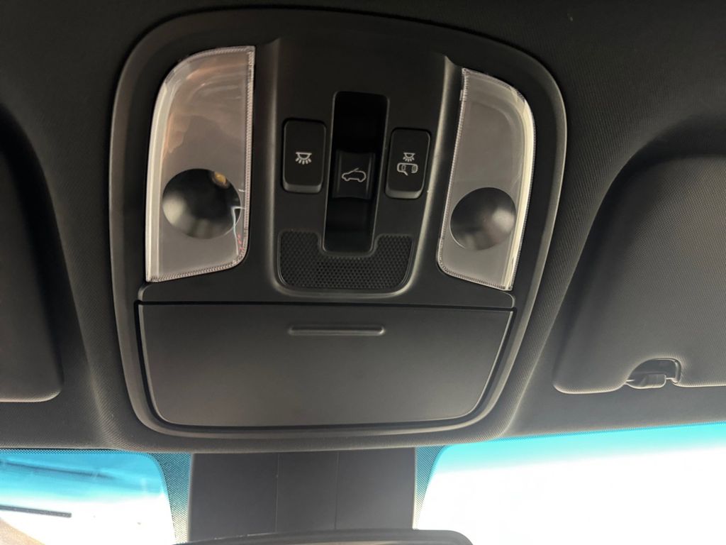 2022 Kia Sportage Nightfall Edition photo 27