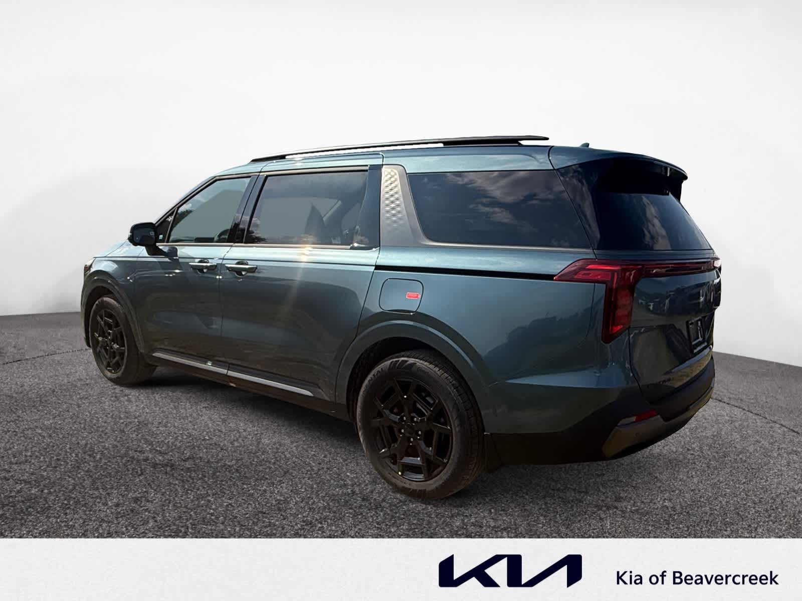 2026 Kia Carnival SX photo 3