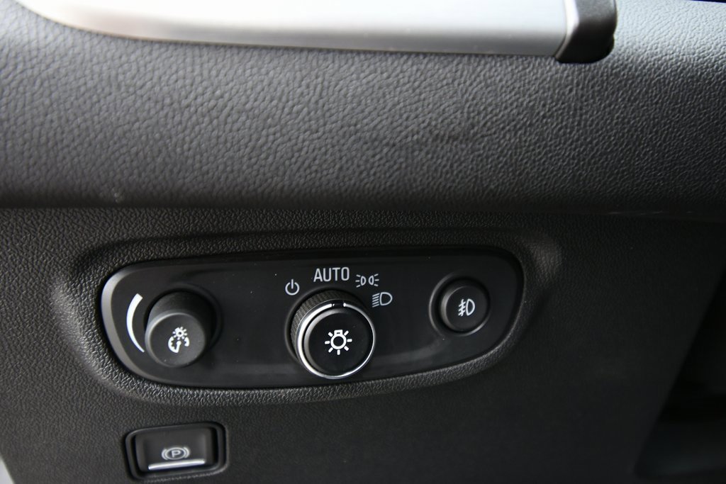 2024 Gmc Terrain SLT photo 16
