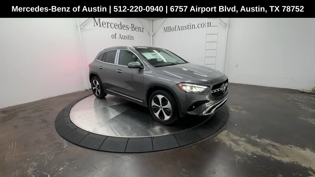 2025 Mercedes Benz GLA 250 photo 2