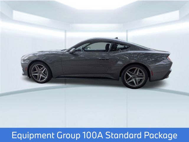2025 Ford Mustang EcoBoost photo 3