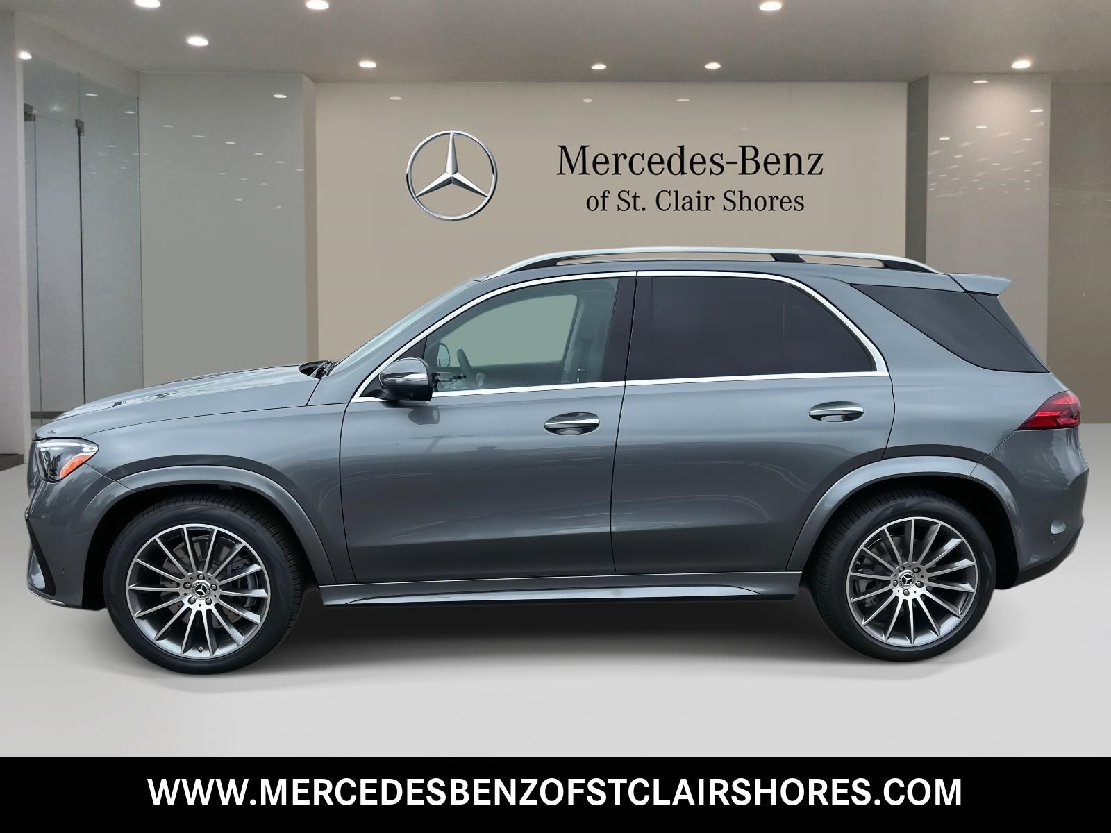 2025 Mercedes Benz GLE 350 4MATIC photo 2