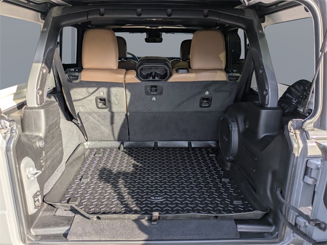2022 Jeep Wrangler Unlimited Sahara photo 11