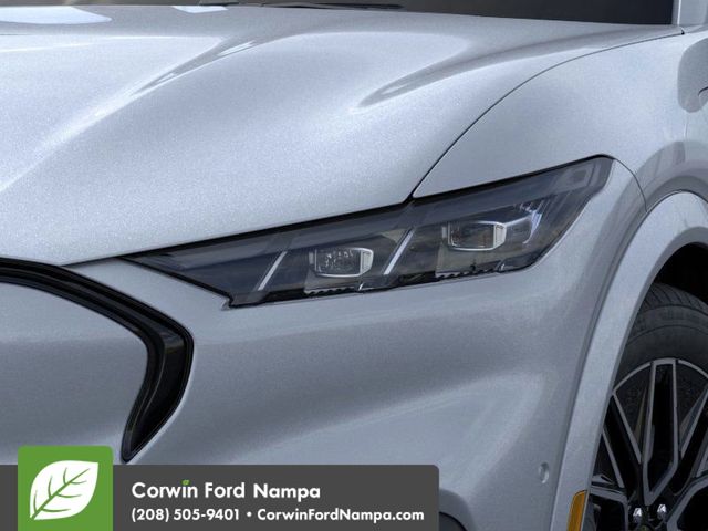 2025 Ford Mustang Mach-E Premium photo 11