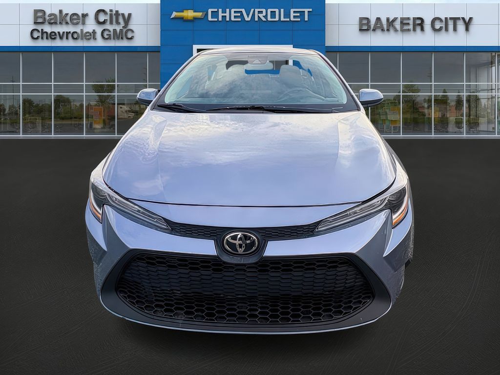 2022 Toyota Corolla LE's photo